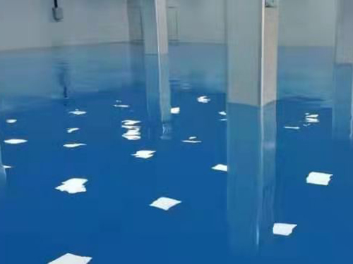 下面與大家分享青島環(huán)氧地坪施工必須滿足的條件。